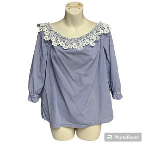 Elle blue/white striped top size XL wear on or off shoulder 3/4 sleeve